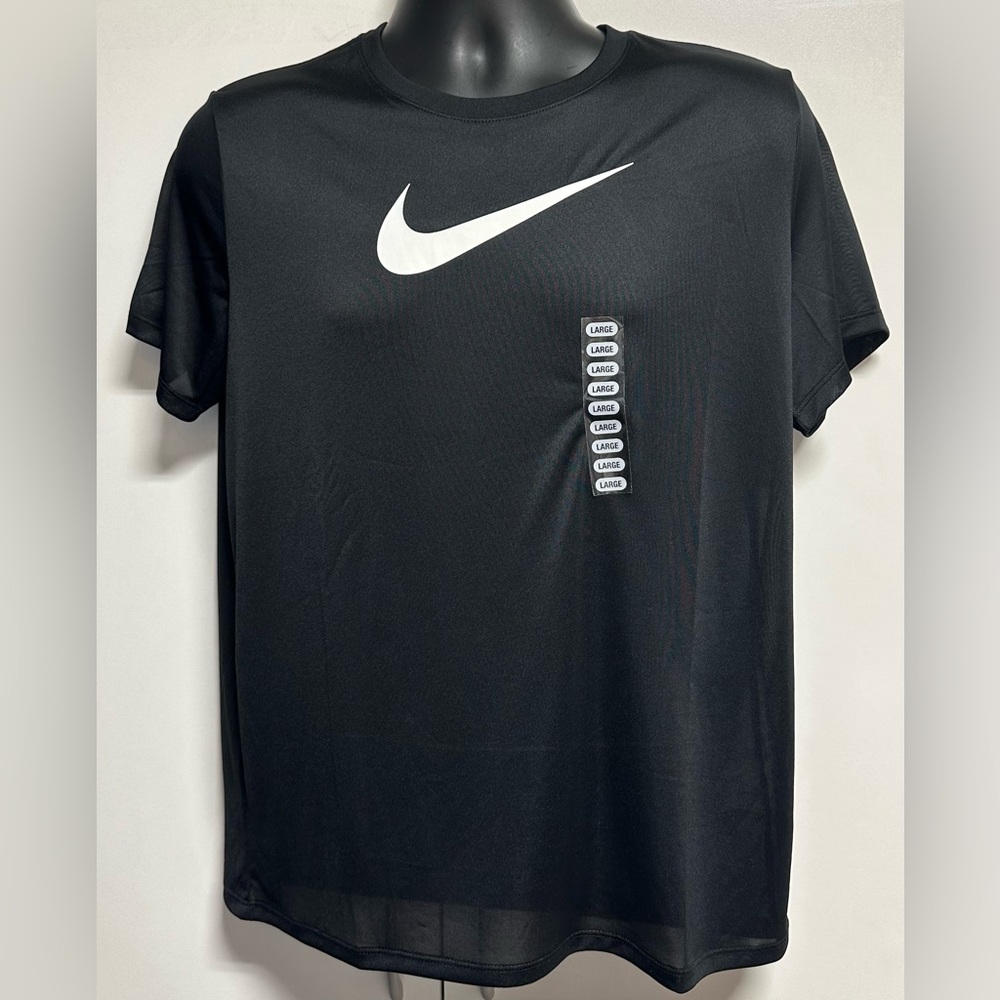 Nike Women's Drifit Poly Black Training Top NWT - Picture 2 of 9